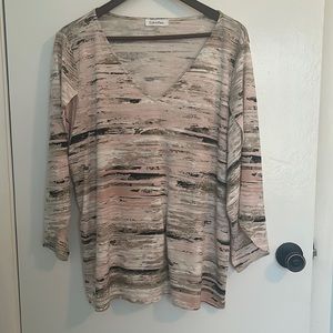 Calvin Klein Women's 2X Plus Pink and Tan V Neck Top with Fltutter 3/4 Sleeve